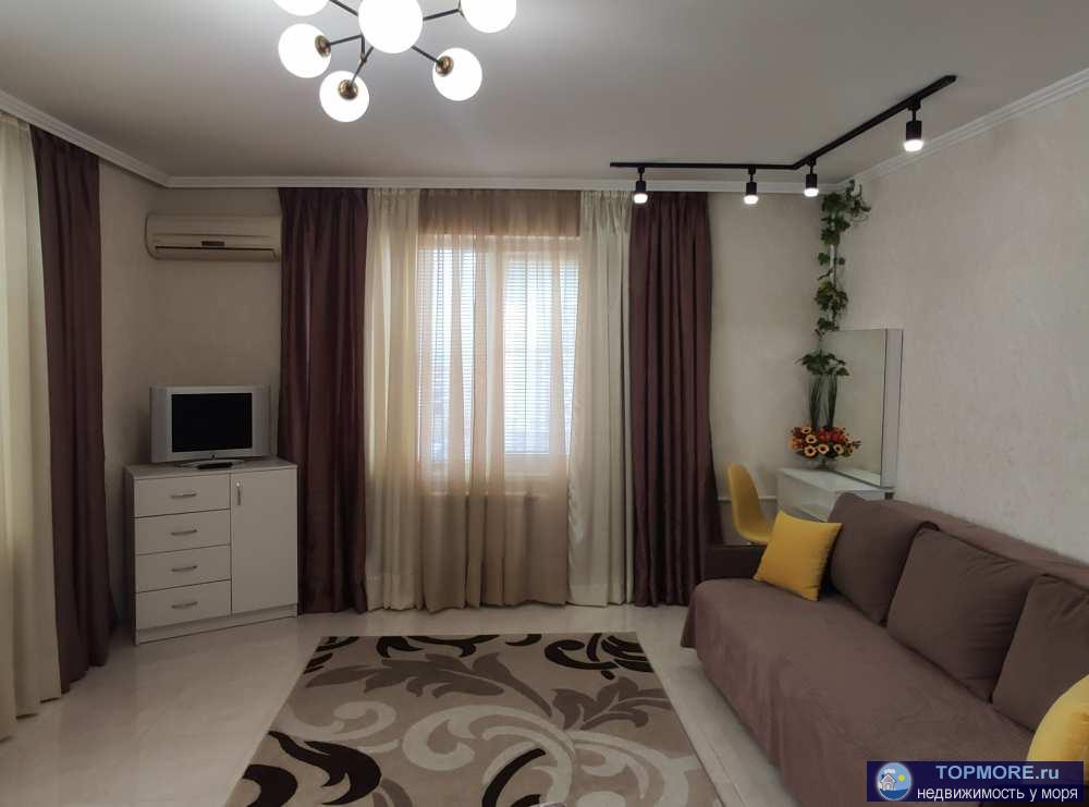 видовая квартира с отличным ремонтом  рядом море супермаркеты парковки остановки транспорта - 1