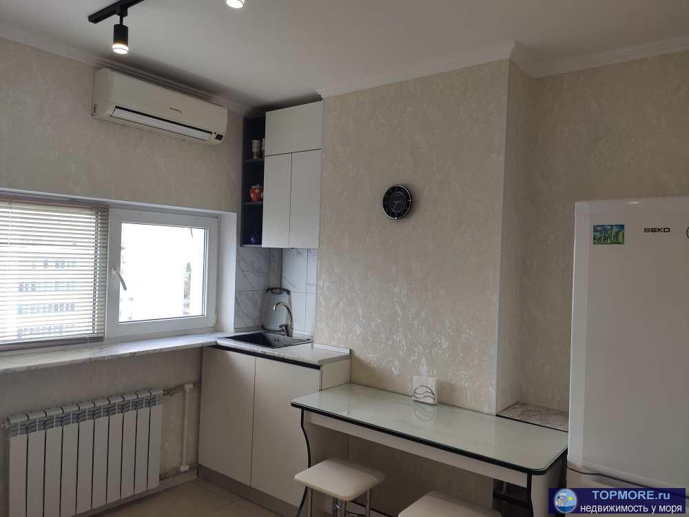 видовая квартира с отличным ремонтом  рядом море супермаркеты парковки остановки транспорта - 12