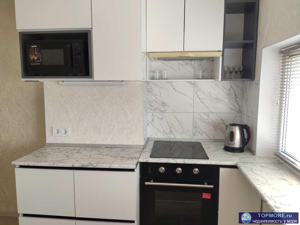 видовая квартира с отличным ремонтом  рядом море супермаркеты парковки остановки транспорта - 9