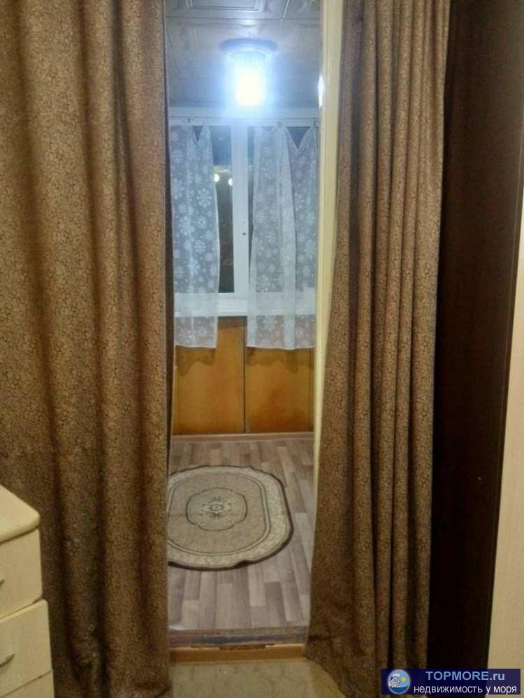 Продаем квартиру в Завокзальном районе, на 4 этаже с ремонтом и мебелью. Район обжитой, все рядом. Комнаты... - 2