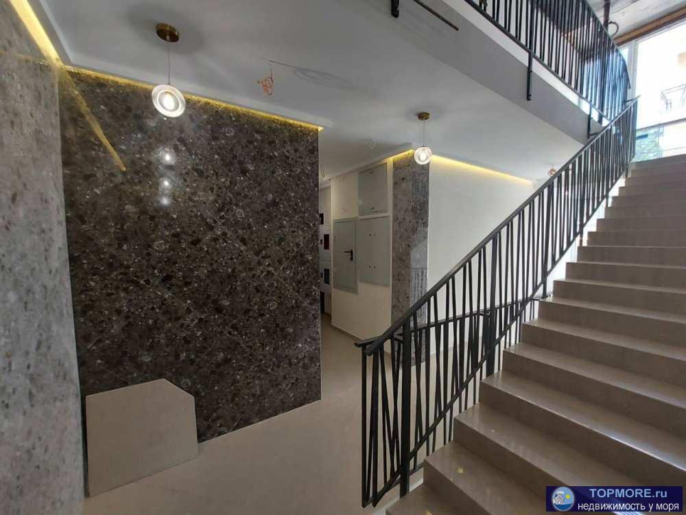 Продам квартиру в уютном жилом комплексе. До пляжа 20 минут прогулочным шагом. Удобная транспортная развязка.... - 2