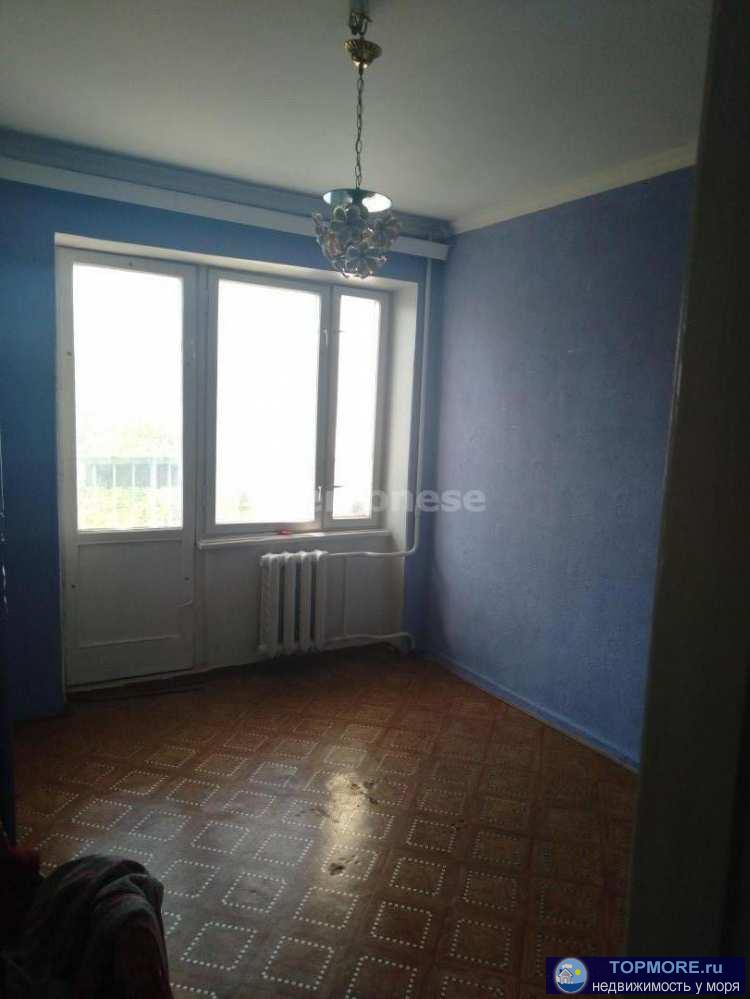 Продается двухкомнатная квартира с шикарной планировкой.  Общая площадь 54 кв м., кухня 8.1 кв м. Большая лоджия с...