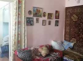 Продается двухкомнатная квартира, 1эт/1эт, в центре г Феодосия, ул...