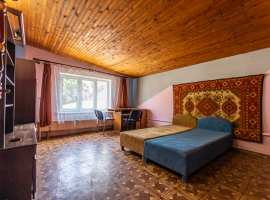 Сдаётся 2-комнатная квартира в общем дворе в р-не ул. Дмитрия...