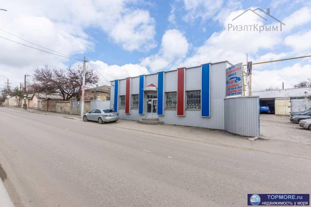 Продаются 2 отдельно стоящих здания общей площадью  346.8 м² на первой линии по ул. Садовая.   Участок в... - 2