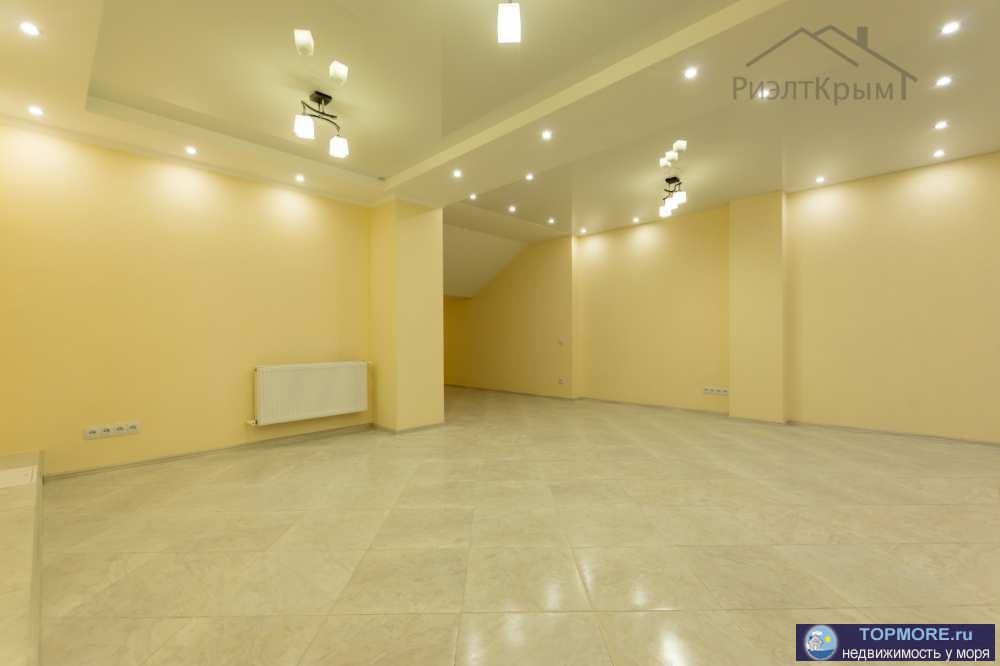 Сдаётся помещение в цокольном этаже нового дома ЖК Столичный. Идеально под салон красоты либо офис. Большой зал, зона... - 2