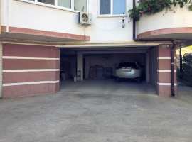 Паркоместа встроенные в жилом доме по ул. Парковая (Щитовая)...