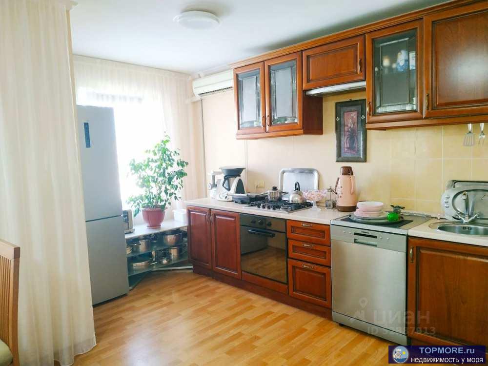 Продаётся уютная, чистая, ухоженная 3-х комнатная квартира на просп. Октябрьской Революции. Общая площадь квартиры... - 1