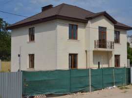 Продается новый дом 282 м2 высококачественной постройки! Расположен...