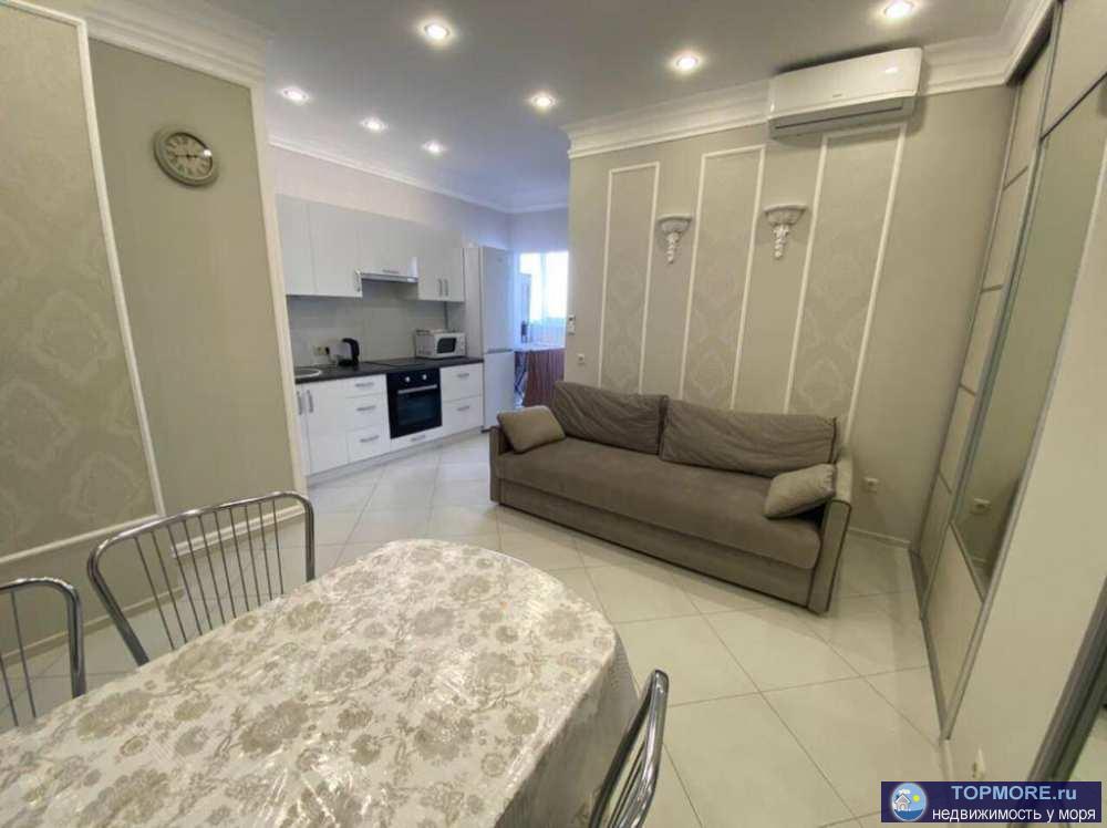 Квартира с шикарным видом на город и море. Краски заката подарят невероятные эмоции. Удобная лакация  5  минут ходьбы... - 1