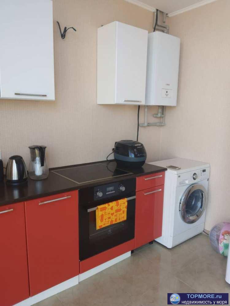 Продам квартиру в престижном районе Сочи на улице Виноградная.Распланирована в две комнаты и огромную...