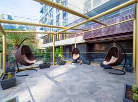 Лот № 145911. Апартамент площадью 28 кв. м с новым дизайнерским...