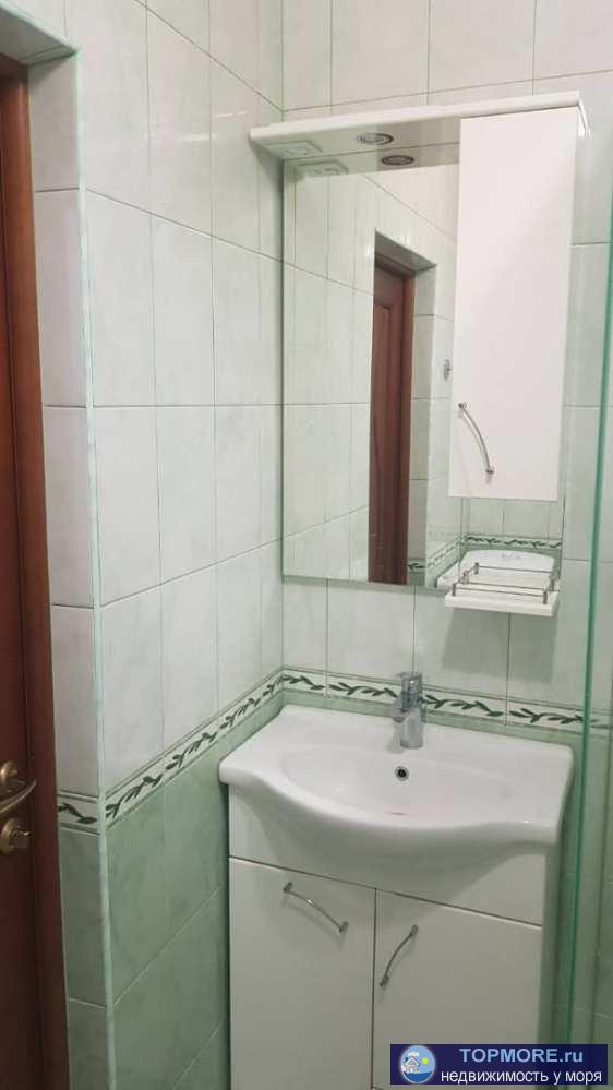 Лот № 146012. Продам 1-комн квартиру в самом центре Сочи. 5 минут пешком до жд вокзала. Квартира светлая, тёплая,...