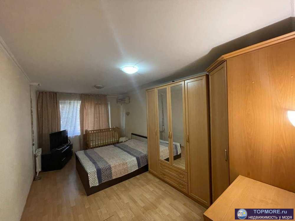 Продаю двухкомнатную квартиру в историческом центре города Сочи. Квартира в хорошем состоянии,сухая. Две раздельные... - 2