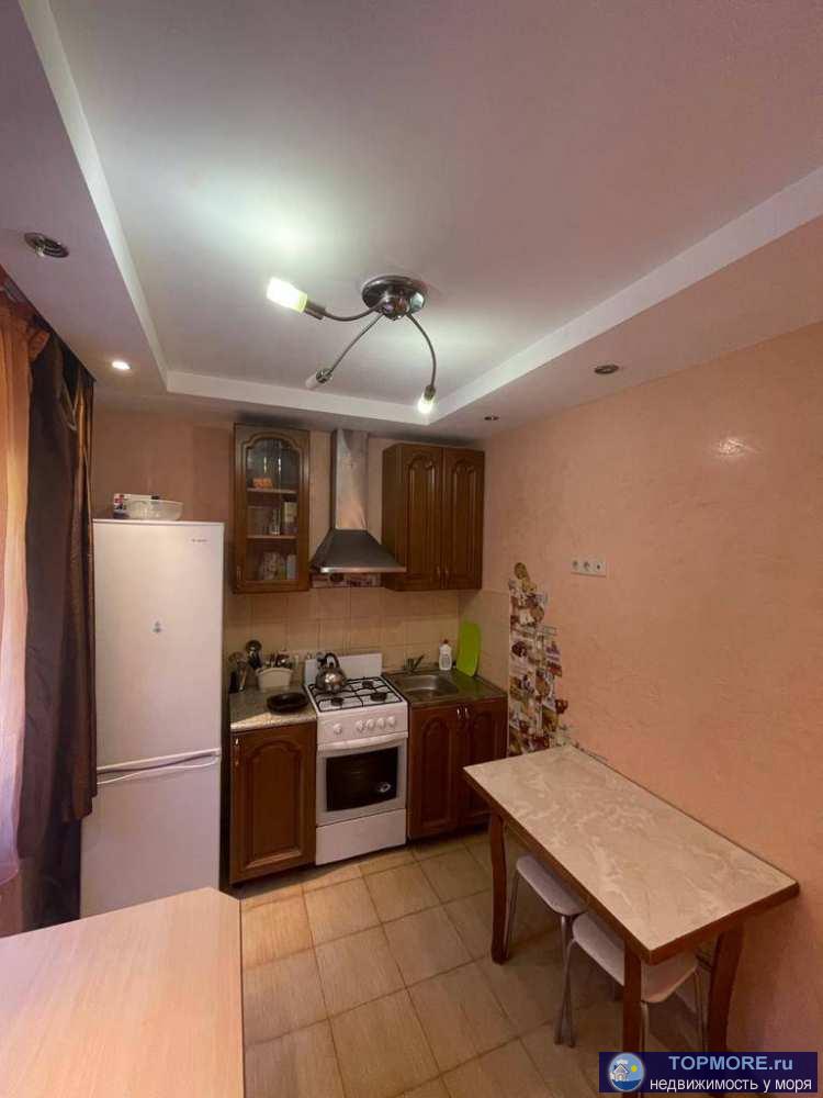 Продаю квартиру в центре города-курорта Сочи. Квартира не требует вложении. Все достопримечательности в шаговой... - 2