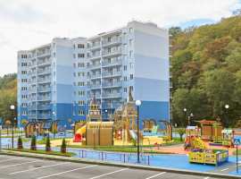 Продается  просторная двухкомнатная квартира 72.39кв.м. В жк...