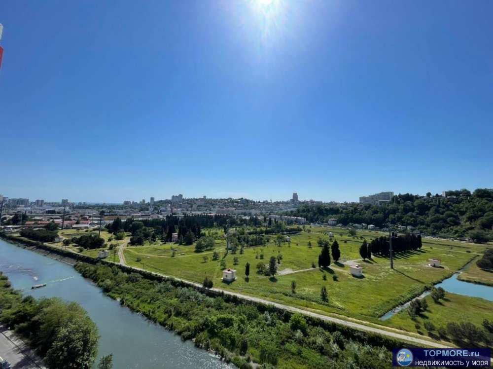 Лот № 146202. Продается квартира в жк «Раз Два Три» в Сочи. Оригинальный архитектурный объект считается одним из... - 1