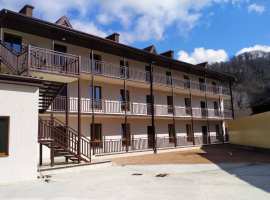 Лот № 184477. Продаётся двухкомнатная квартира  с ремонтом в...