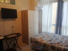 Продается студия с хорошим ремонтом, дом находится на первой...