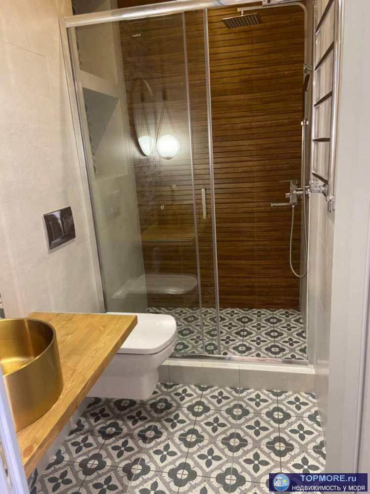 Продается квартира в жк Вена в центральном районе Сочи - Заречный.  Дом находится на Гагарина 55В, 5 этаж, 29 кВ. На...