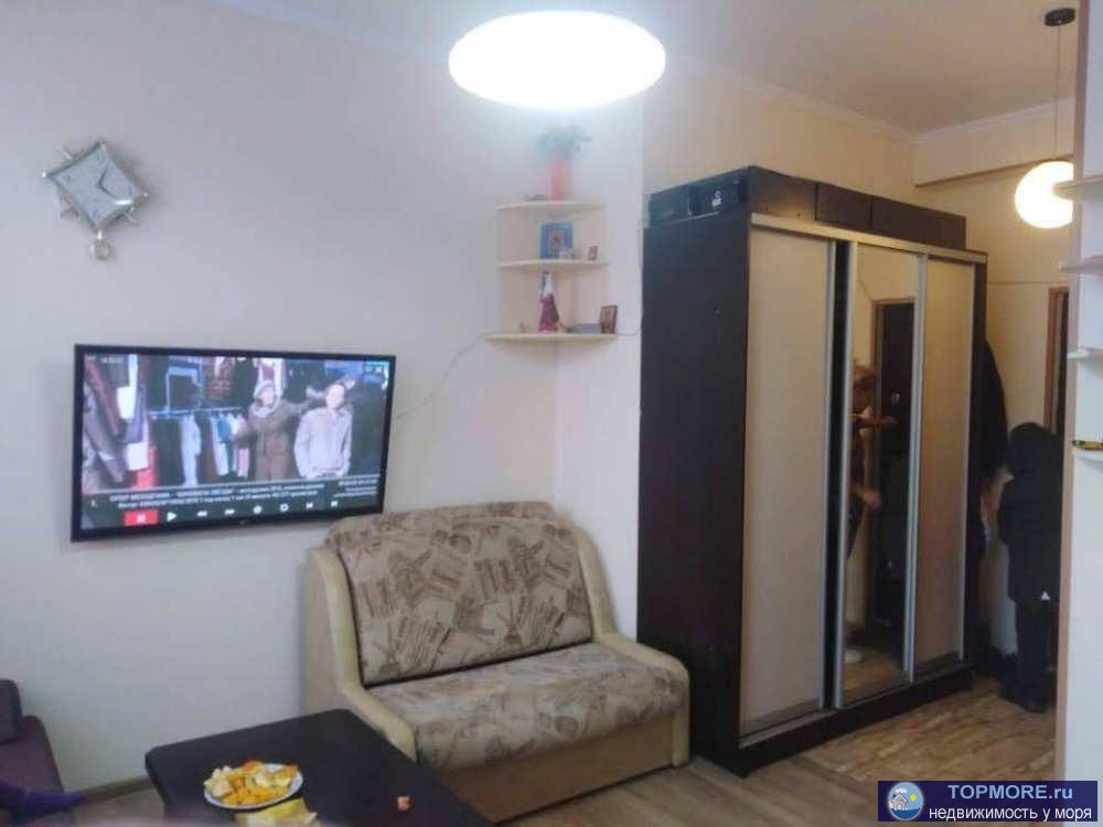 Лот № 146781. Продам квартиру-студию общей площадью 28 кв м на 3 этаже.Студия с уютным ремонтом и мебелью.Дом с... - 1