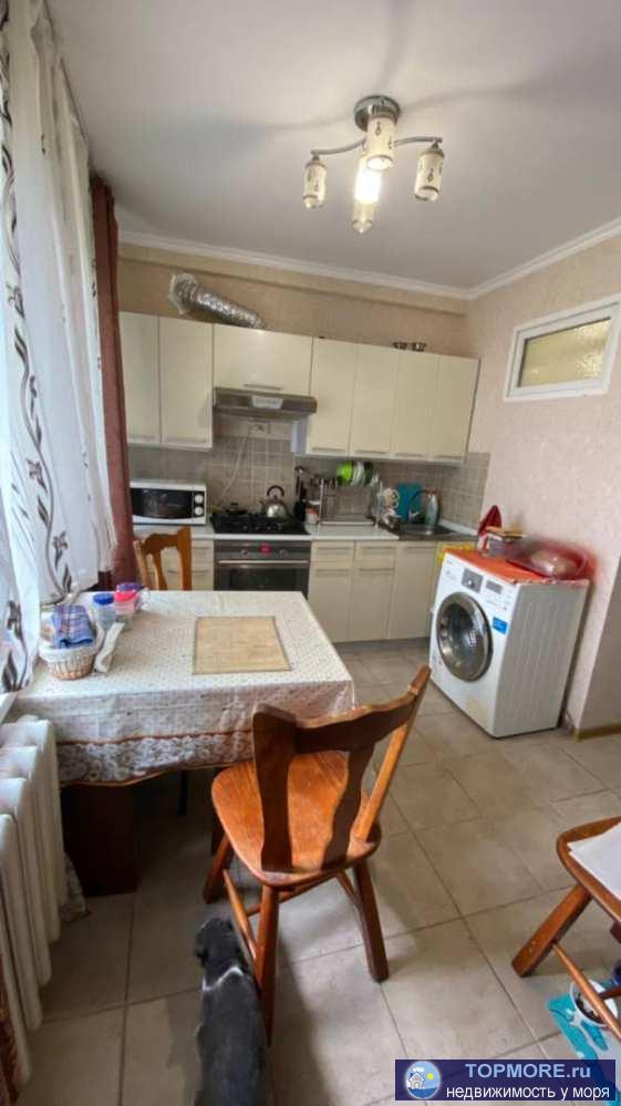 Продается квартира, в самом центре, города Сочи1 Площадь 36 кв. м. ,46 этаж. Квартира с жилым ремонтом, в доме газ,... - 1