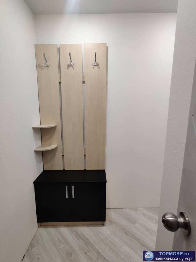 Лот № 147216. Продаётся студия с новым ремонтом, новой мебелью и техникой в одном из лучших спальных районов центра...