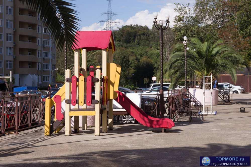 Продам просторную 1комнатную квартиру с жилой лоджией, в замечательном жилом комплексе Голден Сити.  Квартира с... - 1