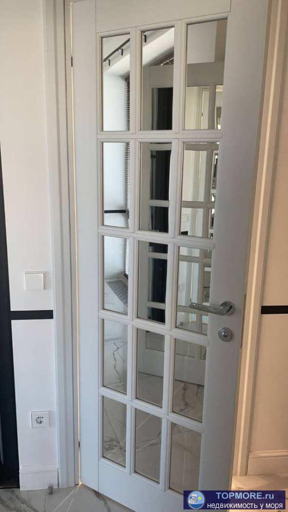 Лот № 147584. Продаётся двухкомнатная квартира площадью 47 м². Расстояние до моря составляет 300 метров.  Квартира... - 1