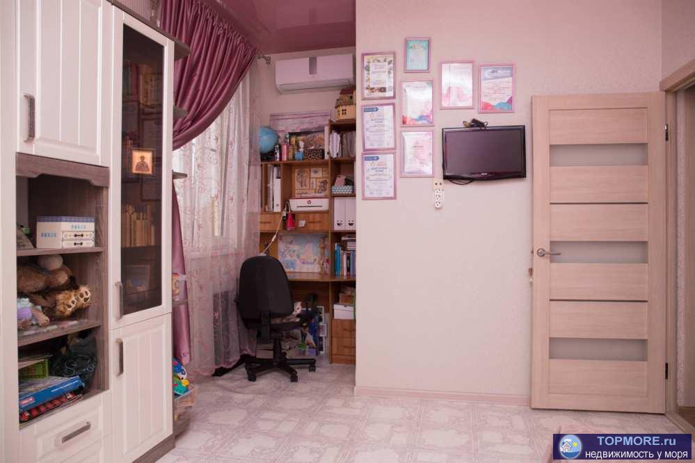 Лот № 148124. Продам 2х комнатную квартиру в центре Адлера.   До моря 560 метров.  Рядом две отличных школы. Детские... - 1