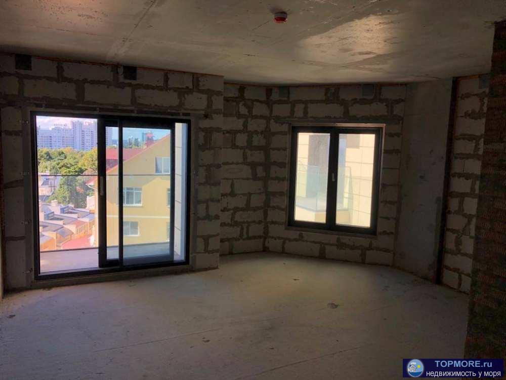 Лот № 148351. Квартира находится в жк Резиденция Сосновый Бор. Состояние: черновая.  Здание имеет 12ть этажей  Класс... - 1