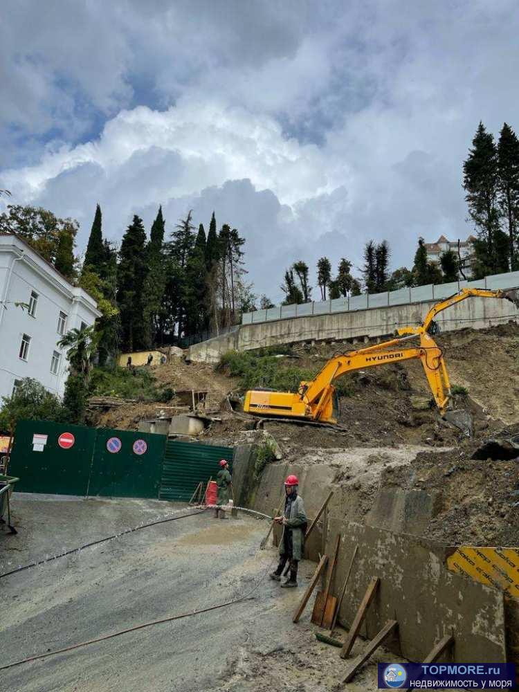 Лот № 168198. Предлагаем вашему вниманию просторную квартиру в живописном комплексе Хоста-Сити. Квартира расположена... - 1