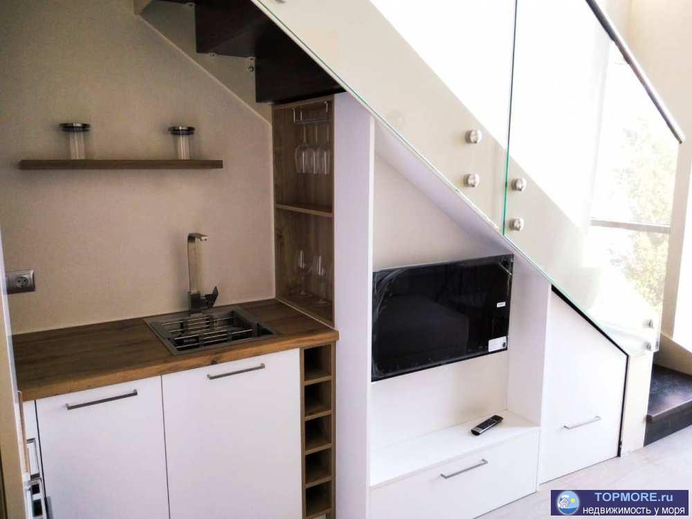 Продаётся двухуровневая квартира, в современном комплексе бизнес класса. Дом расположен в самом центре микрорайона...