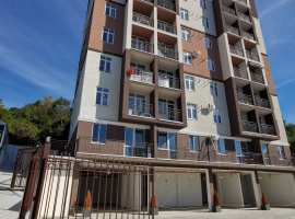 Продается квартира площадью 34,2 кв.м. с балконом с видом на горы в...