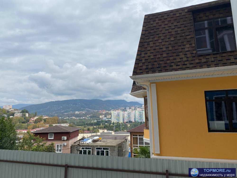 Лот № 148927. Апартамент с собственным входом!  Шикарный вид на горы.  Отделка черновая, все имеющиеся коммуникации... - 1