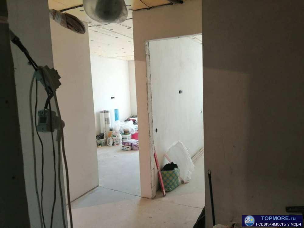 Продается 2-но квартира в городе Сочи в уникальном месте со своей внутренней инфраструктурой!Идеальный выбор для тех,... - 2