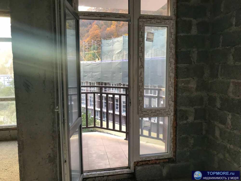 Продаётся квартира в 4-х этажном доме с балконом, удобной планировкой и панорамными окнами.Коммуникации центральные:... - 2