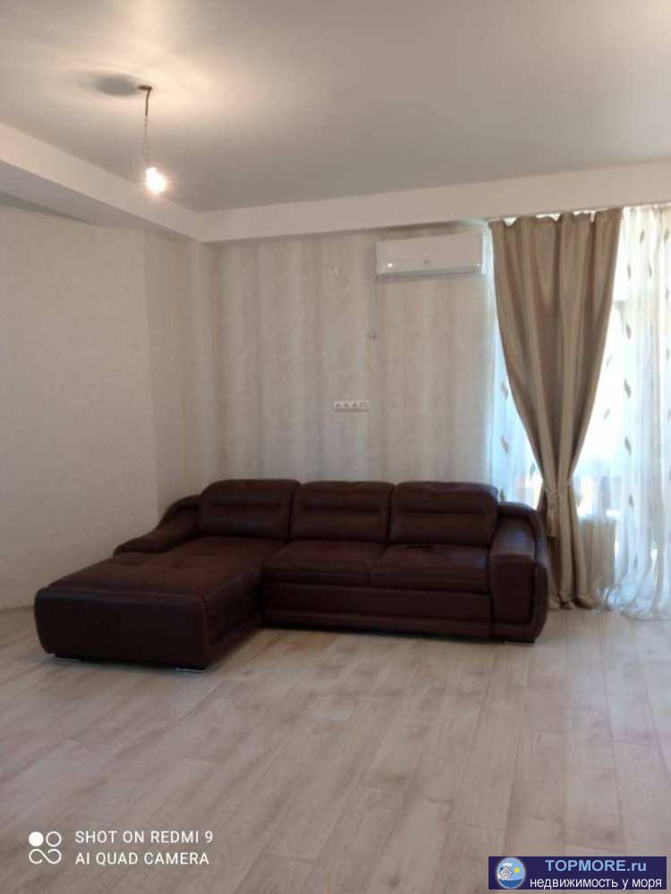 Лот № 150079. Продается 2-комнатная квартира с новым ремонтом. В квартире есть панорамные окна, высокие потолки,...