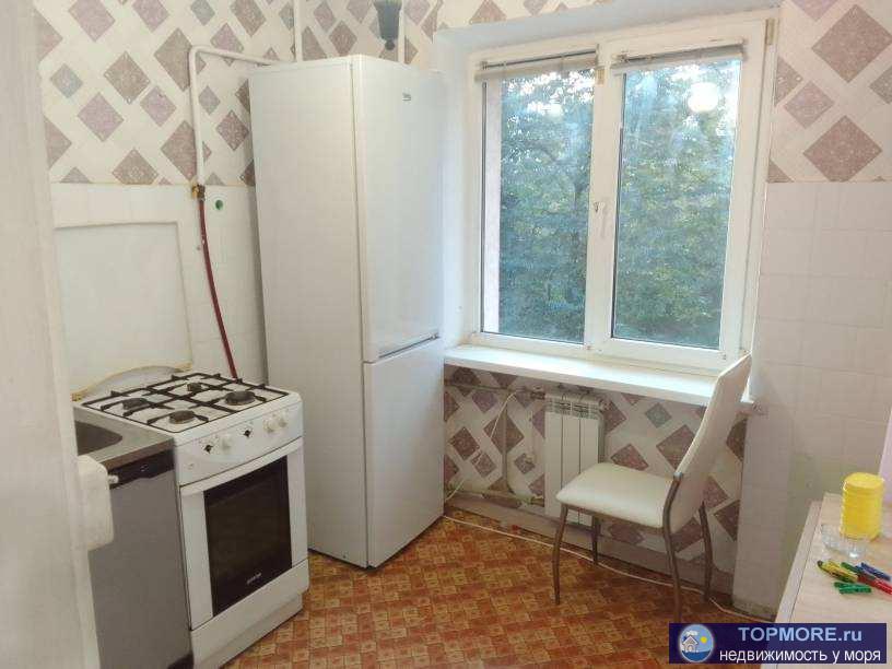 В продаже 2-х комнатная угловая квартира .Удобное место для жизни и отдыха .Средний этаж .Центр города .Хорошая... - 2