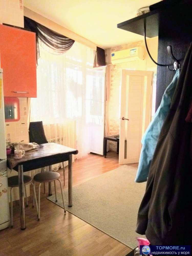 Лот № 150533. Продается прекрасная квартира с ремонтом на Донском переулке.  Евродвушка с ремонтом: комната и... - 1