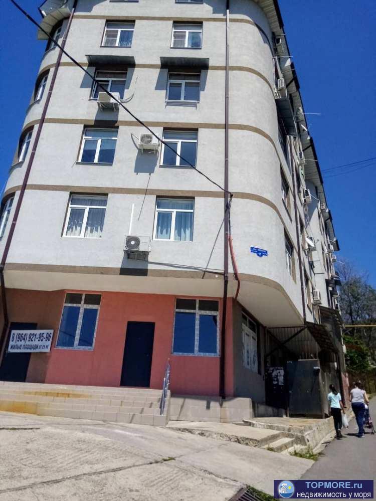 Лот № 150533. Продается прекрасная квартира с ремонтом на Донском переулке.  Евродвушка с ремонтом: комната и... - 2