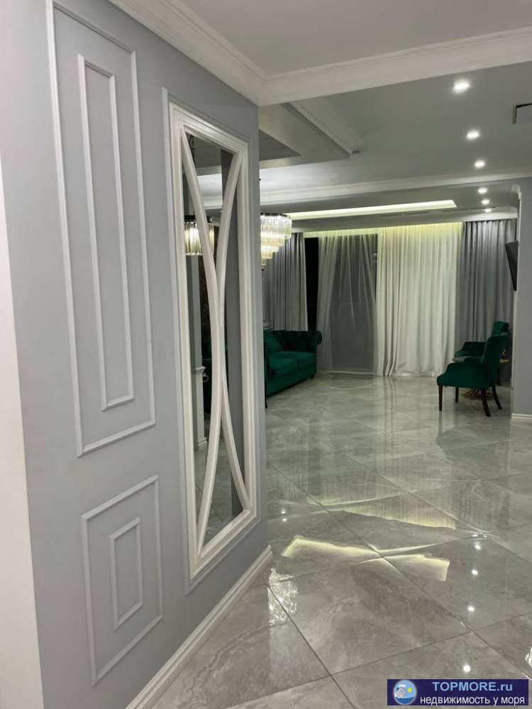 Лот № 150556. Обратите внимания  Срочная продажа!  Продается шикарная двухкомнатная квартира с дорогим, дизайнерским...