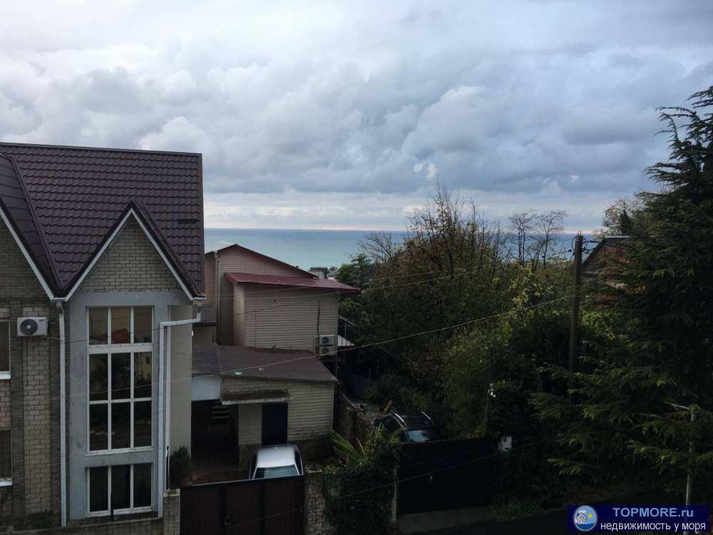 Лот № 150685. Продается видовая 3-х комнатная квартира, 70 кв.м. Потрясающий вид с балконов на море, из всех окон... - 2