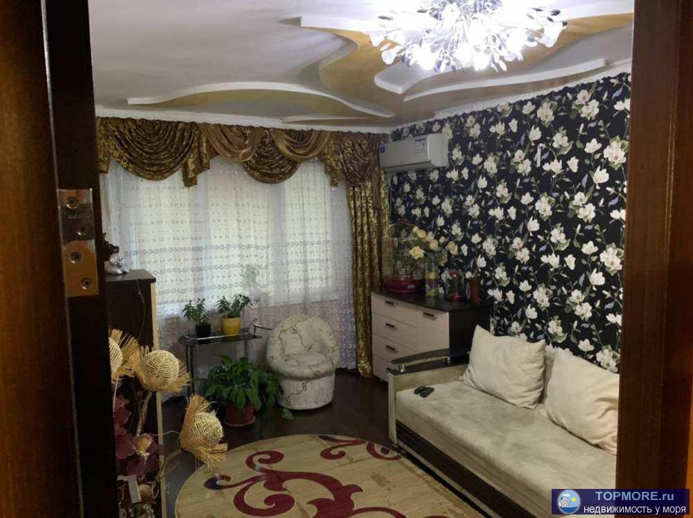 Продается 2-к квартира на 2 этаже 5 этажного панельного дома. Квартира общей площадью 46.7кв.м.п.Нижнее...