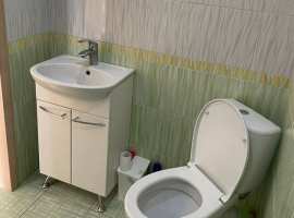 Светлая, уютная квартира с прекрасным видом.В доме централизованные...