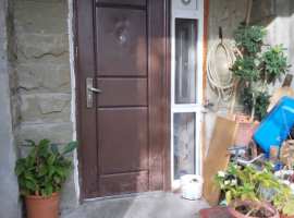 Продаётся 2-комнатная квартира в Лазаревском, в спальном районе....