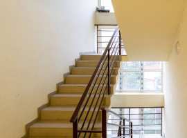 Лот № 152202. продам квартиру.С ремонтом,с мебелью,с техникой.В...