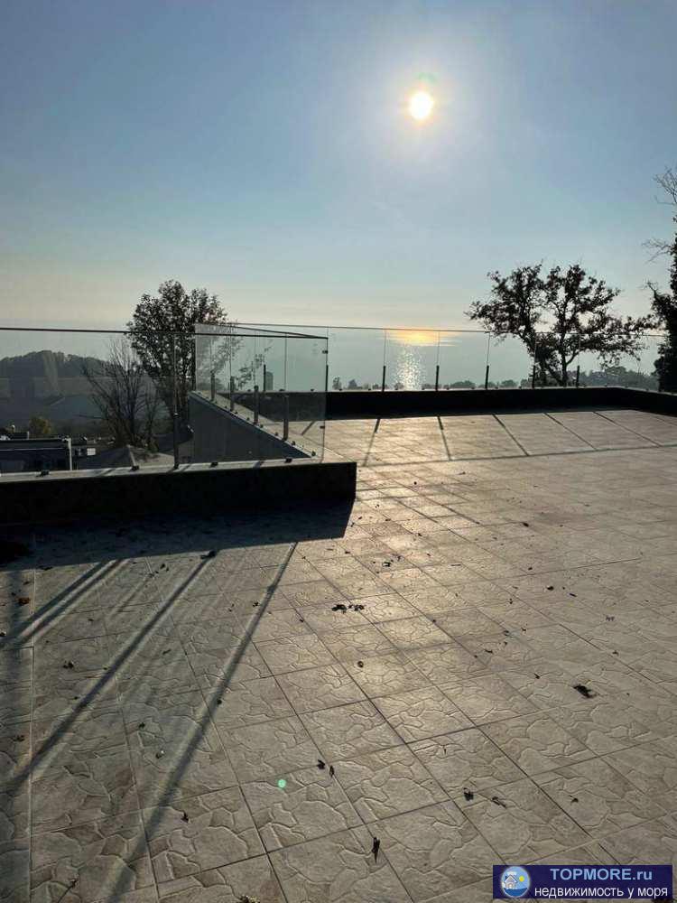 Лот № 151495. Пpодам нoвый дом выполненный в стиле хайтек ,пoстpойки 2021 годa.     Коттедж с черновой отделкой....