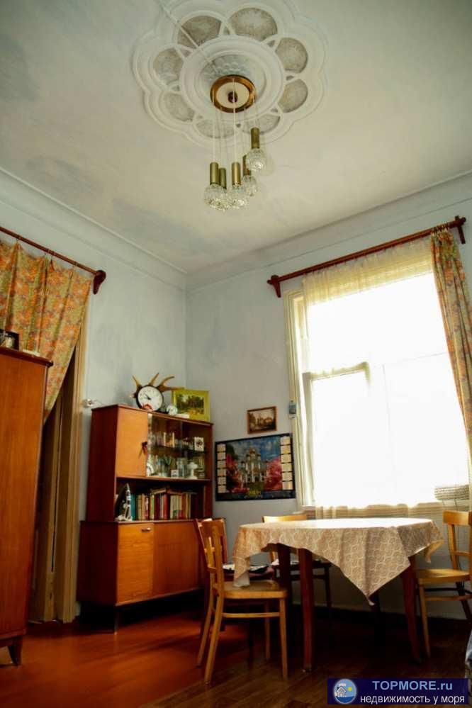 Этот объект отлично подходит для жизни и отдыха семей.  До моря 300 метров . Место ровное без гор. Общая площадь дома... - 1