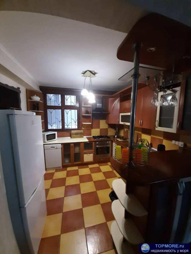 Лот № 148797. Микрорайон Макаренко – это часть Центрального района Сочи, названная так по одной из самых больших его...